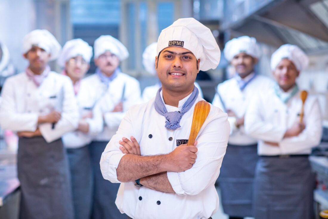 hotel management courses