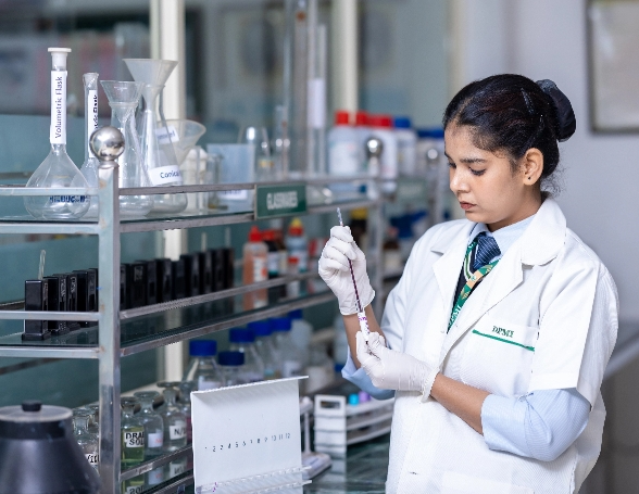 Paramedical labs